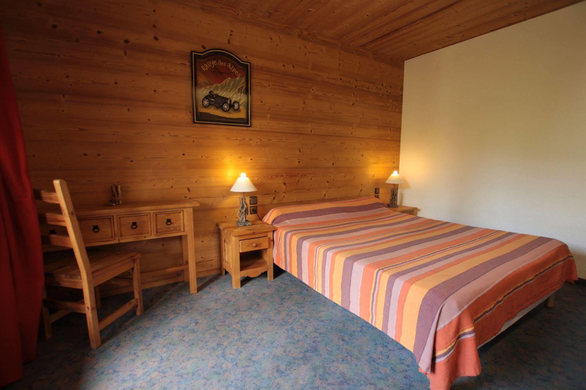 Hotel Les Vallois Vallouise Buitenkant foto